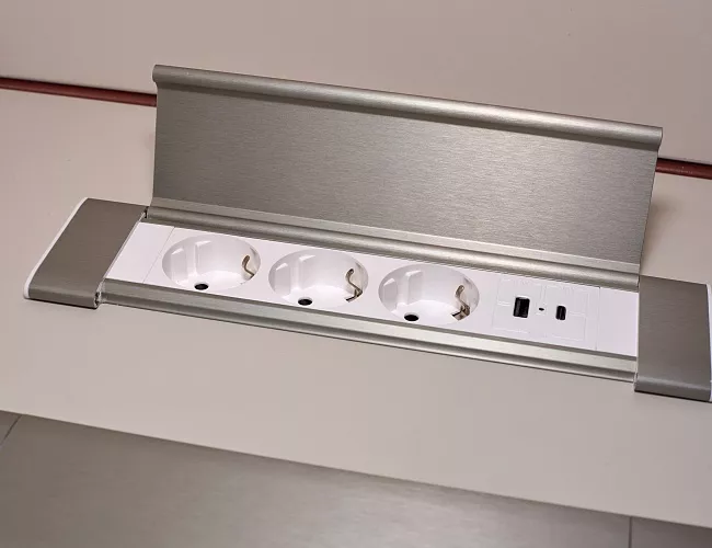 фото Блок розеток G4103Q-2AC №3