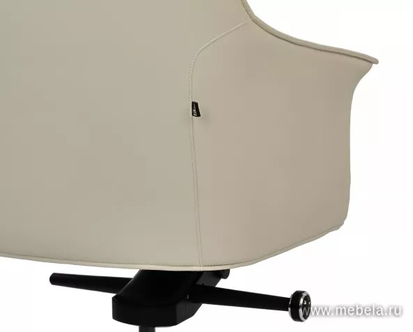 кресло RV-B1918