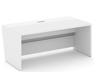 Стол руководителя прямой, без тумбы